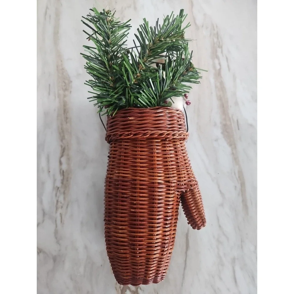 Wicker Rattan Woven Mitten Hanging Basket With Bear Holiday Decor Country